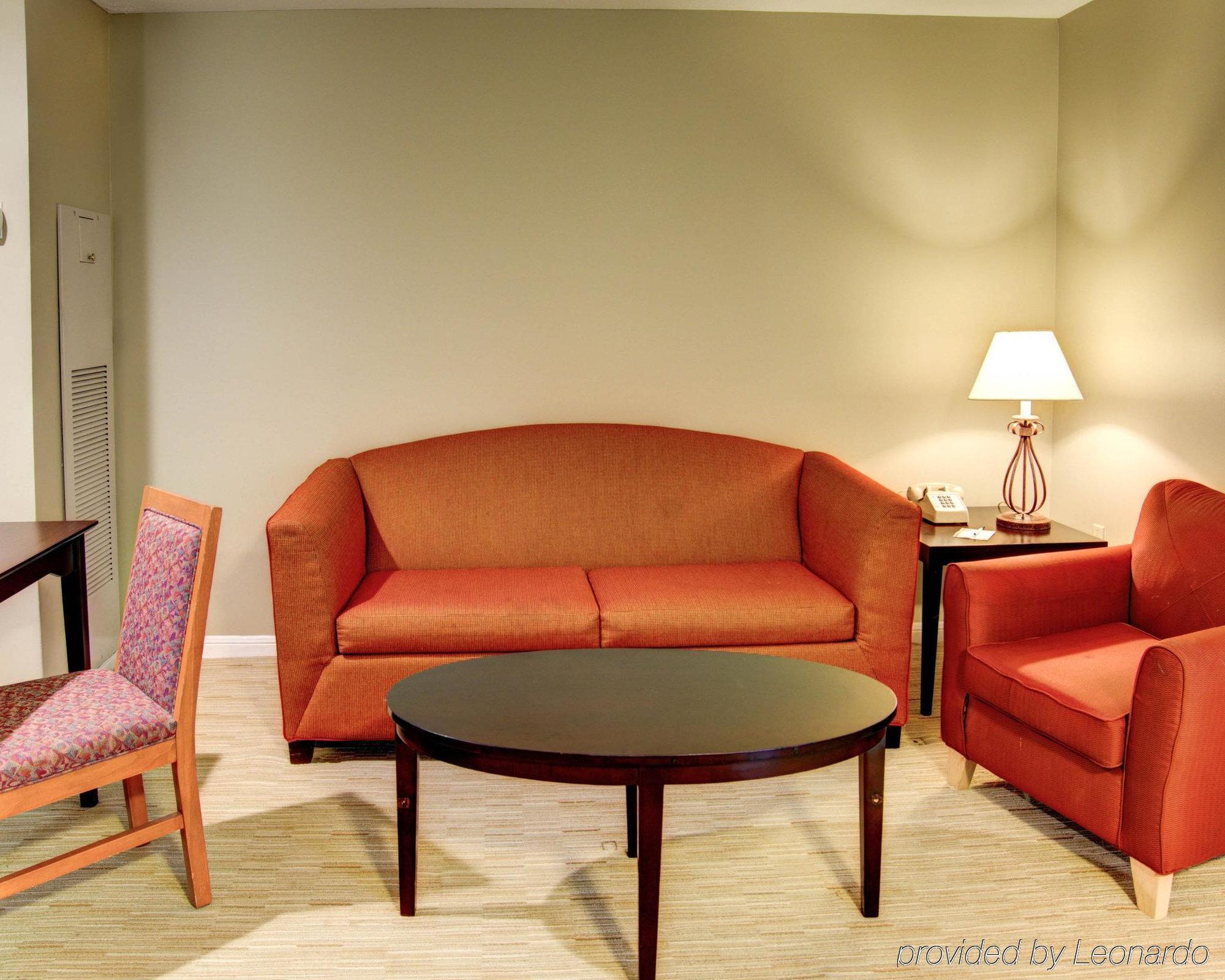 Quality Suites Роквіль Екстер'єр фото