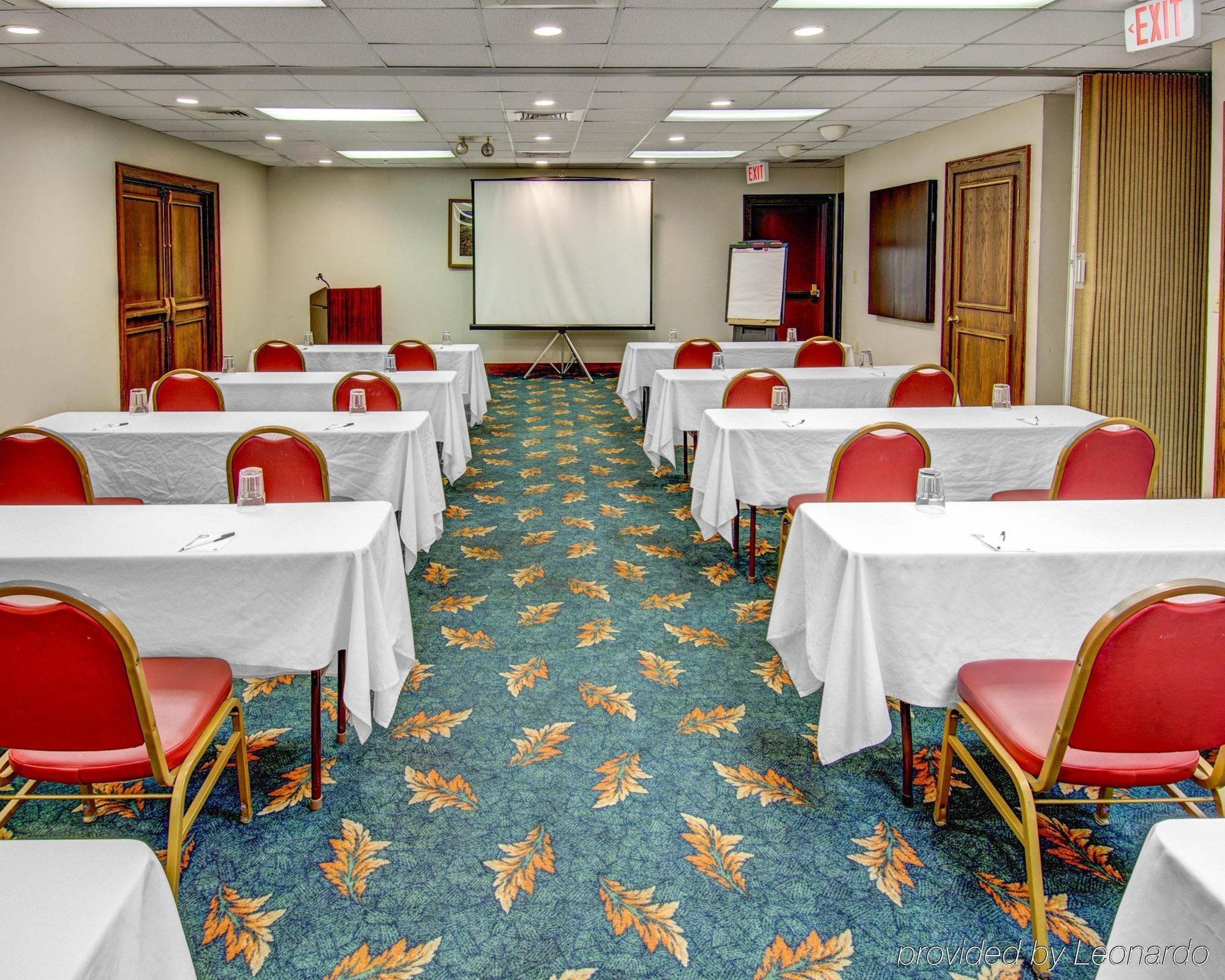Quality Suites Роквіль Екстер'єр фото