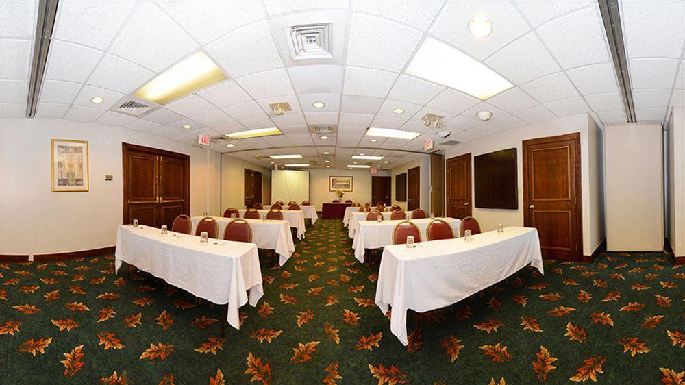 Quality Suites Роквіль Екстер'єр фото